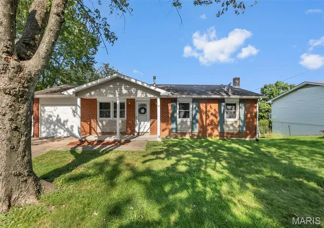 1st image of 537 Crestwood Dr, Jackson, MO 63755 | MLS# MIS26048459