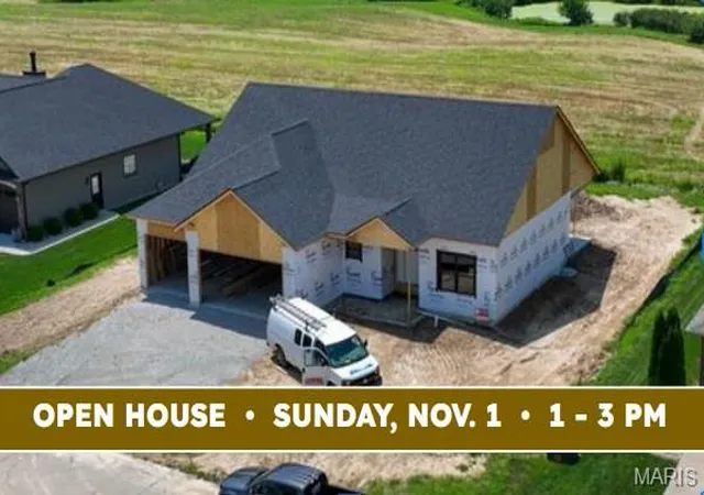 Single family home for sale at 365 Golden Eye Ct, Staunton, IL 62088 | MLS# MIS26048494