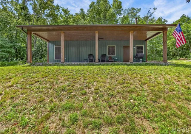 1st image of 2865 Mammoth Woods Trl, De Soto, MO 63020 | MLS# MIS26048497
