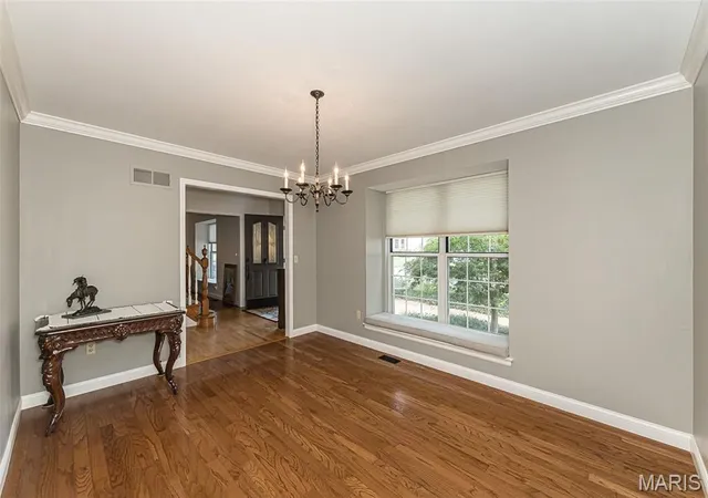 Photo 4 of Single family home for sale at 47 Fox Meadows Ct, Saint Charles, MO 63303 | MLS# MIS26048500 | Listing updated on 2026-10-12