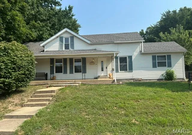 4th image of 702 E 3Rd St, Salem, MO 65560 | MLS# MIS26048502