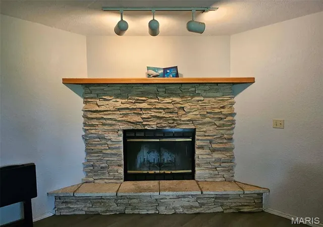 3rd image of 16210 Walnut Dr, Plato, MO 65552 | MLS# MIS26048507