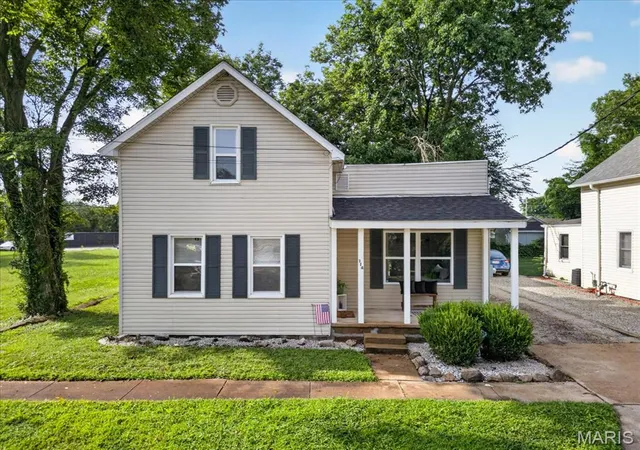 1st image of 114 Broadway Ave, Crystal City, MO 63019 | MLS# MIS26048519