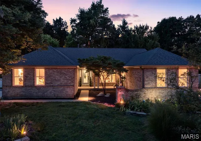 Photo 1 of Single family home for sale at 16426 Prestwick Pl Ln, Wildwood, MO 63011 | MLS# MIS26048520 | Listing updated on 2026-09-13