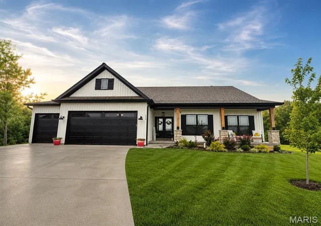 1st image of 620 Schapers Ct, Moscow Mills, MO 63362 | MLS# MIS26048553