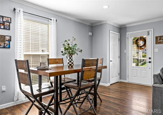 Photo 3 of Townhouse for sale at 207 Countryshire Dr, Lake Saint Louis, MO 63367 | MLS# MIS26048556 | Listing updated on 2026-10-10