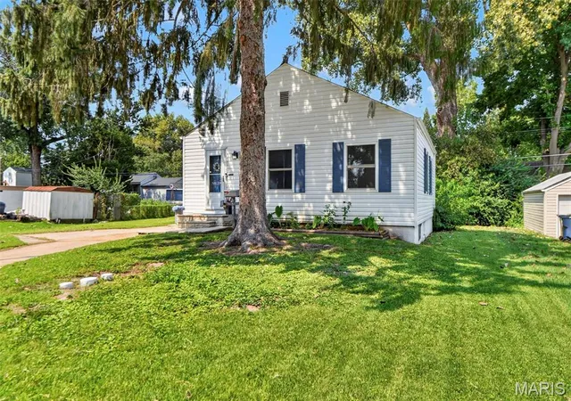 Photo 1 of Single family home for sale at 3591 Saint Christopher Ln, Saint Ann, MO 63074 | MLS# MIS26048559 | Listing updated on 2026-08-17