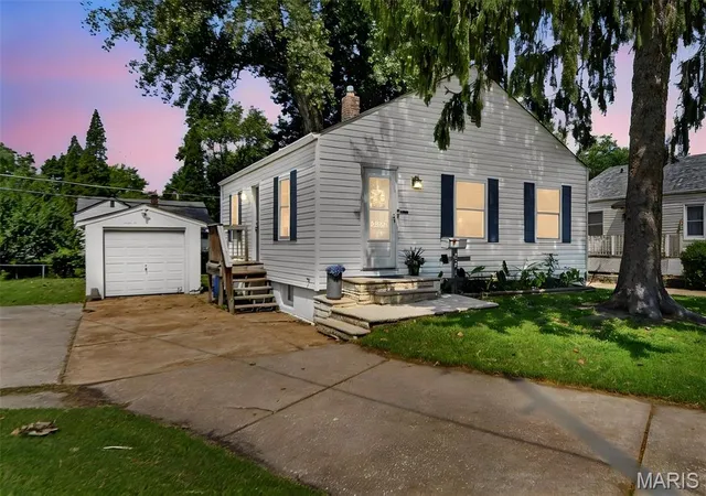Photo 4 of Single family home for sale at 3591 Saint Christopher Ln, Saint Ann, MO 63074 | MLS# MIS26048559 | Listing updated on 2026-08-17
