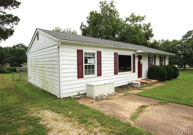 3rd image of 614 Westwood Dr, Ironton, MO 63650 | MLS# MIS26048562