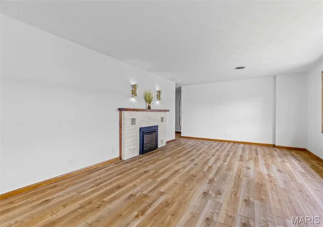 Photo 3 of Sale Pending at 109 S Madison St, Desloge, MO 63601 | MLS# MIS26048564 | Listing updated on 2026-09-05