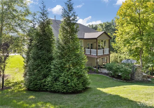Photo 3 of Sale Pending at 4233 Napa View Ln, Unincorporated, MO 63304 | MLS# MIS26048571 | Listing updated on 2026-09-15