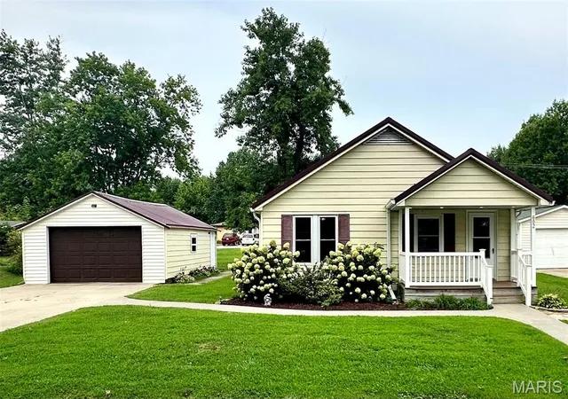 4th image of 602 S Taylor Ave, Belle, MO 65013 | MLS# MIS26048577