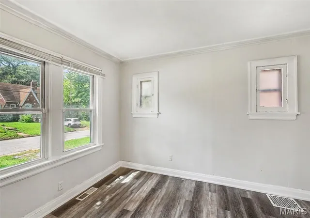 image of 831 Abston St, Saint Louis, MO 63135 | MLS# MIS26048585