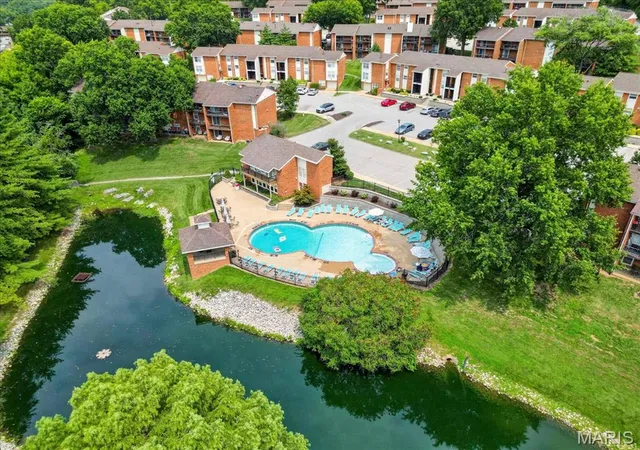 21st image of 1920 Hunting Lake Ct #102, Saint Louis, MO 63122 | MLS# MIS26048615