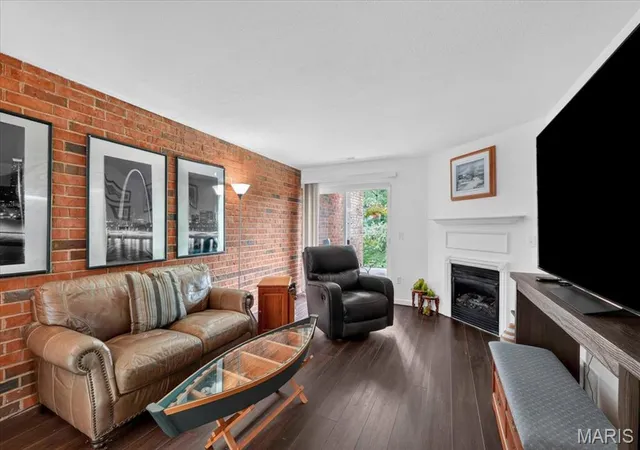 image of 1920 Hunting Lake Ct #102, Saint Louis, MO 63122 | MLS# MIS26048615