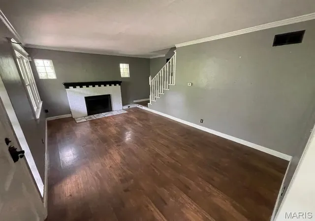 Photo 4 of Sale Pending at 2979 Petticoat Junction Ln, Glen Carbon, IL 62034 | MLS# MIS26048617 | Listing updated on 2026-09-04