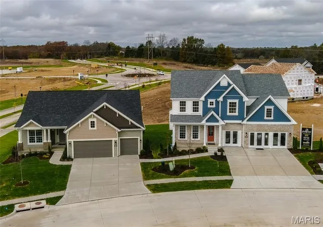 Photo 3 of Single family home for sale at 401 Farmhouse Dr, Wentzville, MO 63385 | MLS# MIS26048628 | Listing updated on 2026-10-05