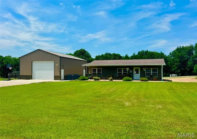 1st image of 22981 Lick Creek Estates Pl, Perry, MO 63462 | MLS# MIS26048650
