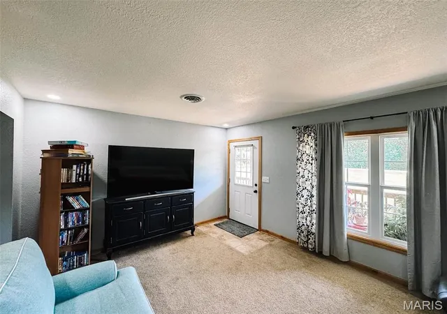 3rd image of 22981 Lick Creek Estates Pl, Perry, MO 63462 | MLS# MIS26048650