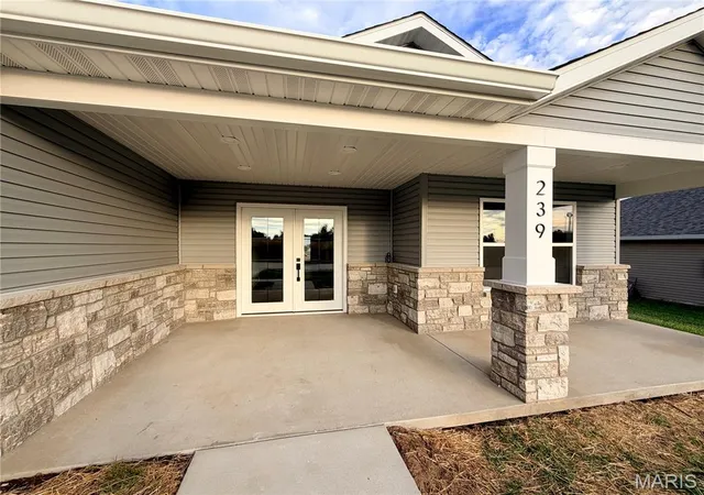 Photo 2 of Single family home for sale at 239 Sycamore Rd, Perryville, MO 63775 | MLS# MIS26048663 | Listing updated on 2026-10-28