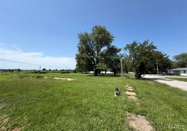 Photo 2 of Land for sale at 301 Washington St, Wellsville, MO 63384 | MLS# MIS26048665 | Listing updated on 2026-07-30