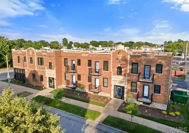 Photo 1 of Multi family home for sale at 6008 Southwest Ave, Saint Louis, MO 63139 | MLS# MIS26048673 | Listing updated on 2026-07-30
