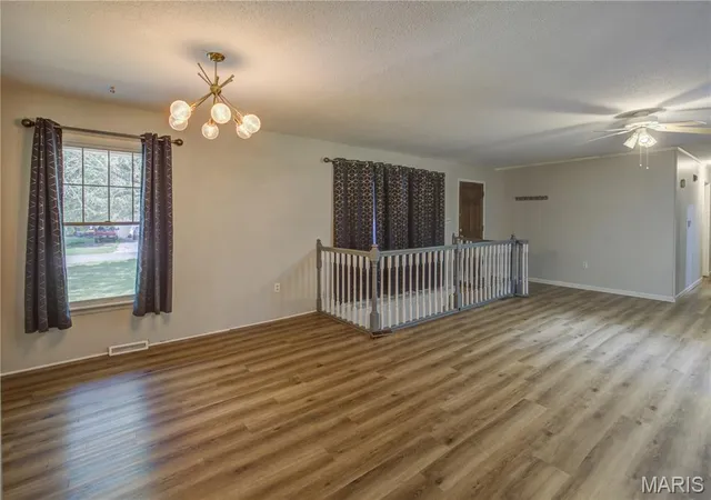 4th image of 111 Dacus Dr, Sikeston, MO 63801 | MLS# MIS26048683