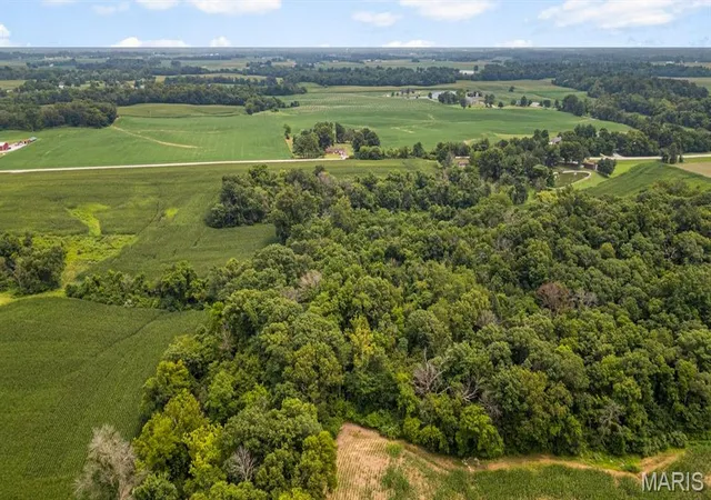 Photo 5 of Sale Pending at Xxx Floraville Rd, Millstadt, IL 62260 | MLS# MIS26048699 | Listing updated on 2026-08-12