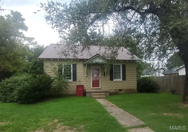 1st image of 505 S Prairie St, Sikeston, MO 63801 | MLS# MIS26048700