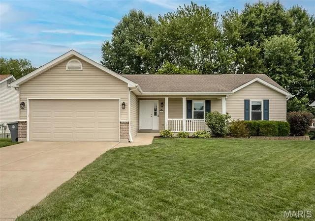Photo 1 of Sale Pending at 7567 Cinnamon Teal Dr, O'fallon, MO 63368 | MLS# MIS26048702 | Listing updated on 2026-09-01