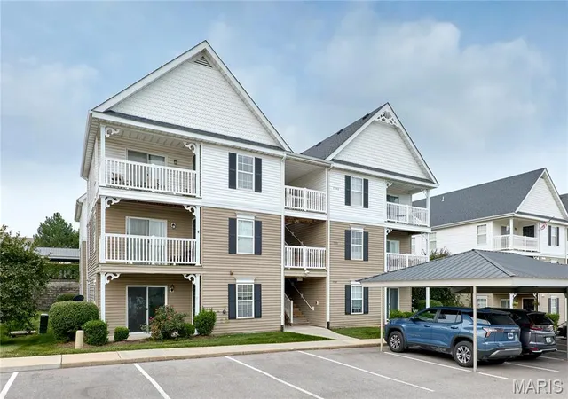 Photo 2 of Condo for sale at 7101 Spring Creek Ln, O Fallon, MO 63368 | MLS# MIS26048748 | Listing updated on 2026-08-24