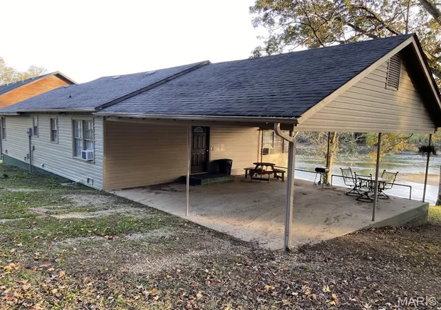 Photo 4 of Single family home for sale at 227 Walleye Ln, Doniphan, MO 63935 | MLS# MIS26048755 | Listing updated on 2026-07-29