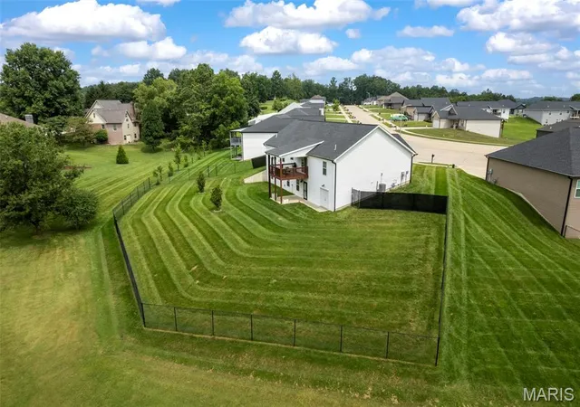 Photo 3 of Single family home for sale at 859 Lochinvar Ln, Cape Girardeau, MO 63701 | MLS# MIS26048756 | Listing updated on 2026-09-07