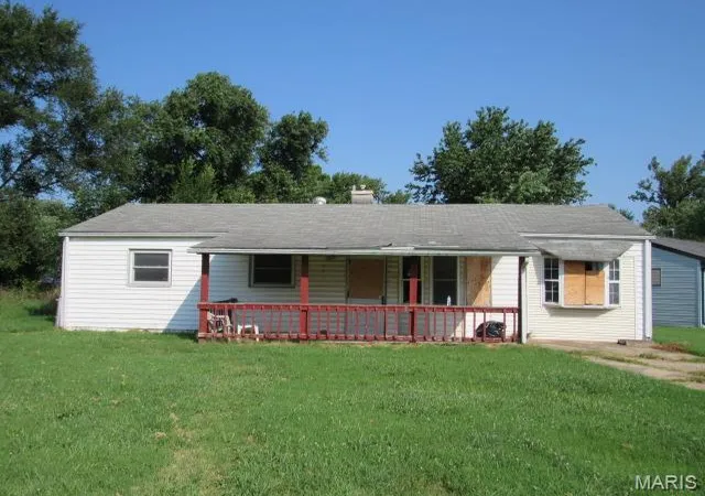 1st image of 1137 St Margaret Dr, East Saint Louis, IL 62206 | MLS# MIS26048763