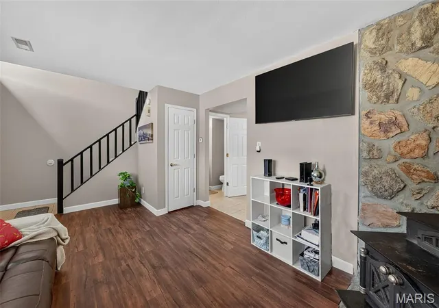 4th image of 3802 Treebrook Dr, Imperial, MO 63052 | MLS# MIS26048793