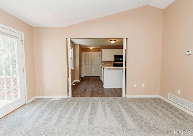 3rd image of 20230 Harlequin Ln, Dixon, MO 65459 | MLS# MIS26048803