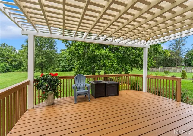 Photo 3 of Single family home for sale at 4301 Woodfield Pl, Belleville, IL 62226 | MLS# MIS26048805 | Listing updated on 2026-10-01