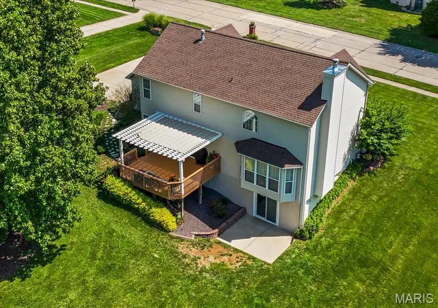 Photo 3 of Single family home for sale at 4301 Woodfield Pl, Belleville, IL 62226 | MLS# MIS26048805 | Listing updated on 2026-09-21