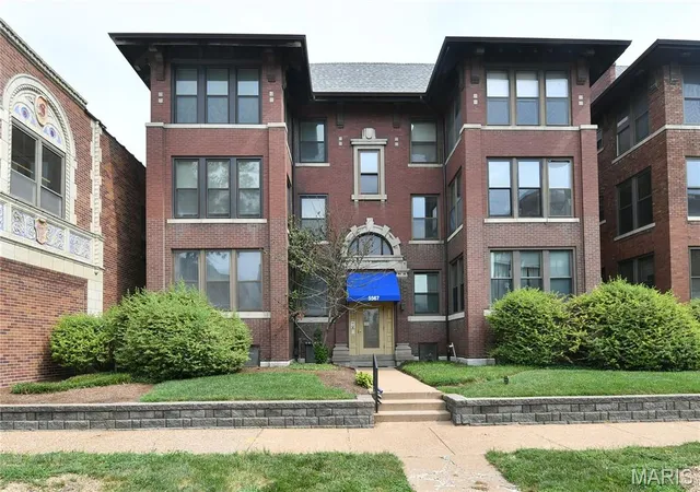 Photo 1 of Condo for sale at 5567 Pershing Ave #3W, Saint Louis, MO 63112 | MLS# MIS26048809 | Listing updated on 2026-08-21