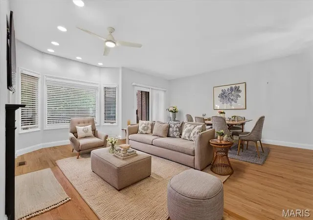 Photo 3 of Sale Pending at 4465 W Pine Blvd #19, Saint Louis, MO 63108 | MLS# MIS26048812 | Listing updated on 2026-08-26