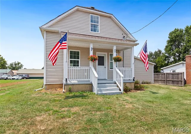 1st image of 519 S Walnut St, Gerald, MO 63037 | MLS# MIS26048825
