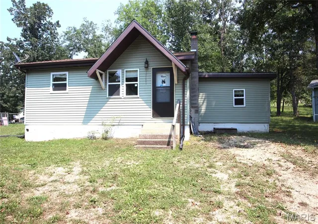 1st image of 10101 N Oriole Dr, Bismarck, MO 63624 | MLS# MIS26048836