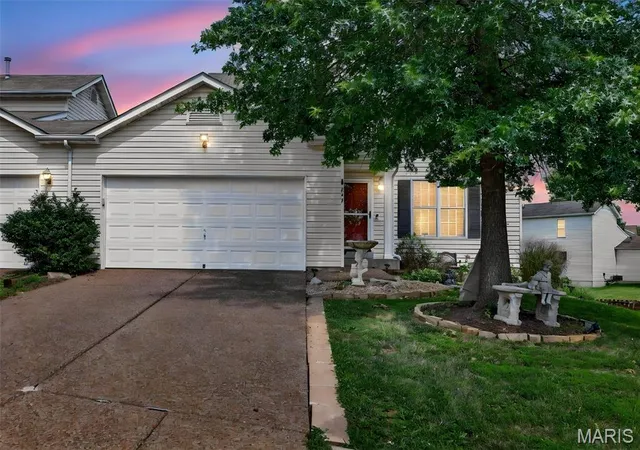 2nd image of 247 John Charles Dr #2163B, Wentzville, MO 63385 | MLS# MIS26048846