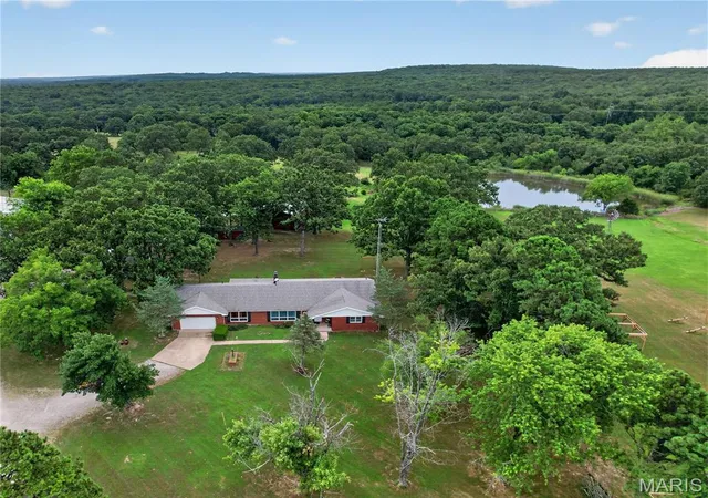 73rd image of 21994 Spruce Rd, Waynesville, MO 65583 | MLS# MIS26048849