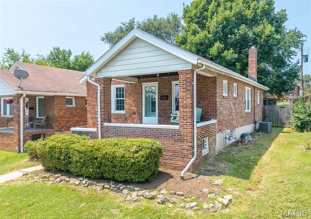 Photo 3 of Single family home for sale at 1457 Sproule Ave, Saint Louis, MO 63139 | MLS# MIS26048870 | Listing updated on 2026-08-27