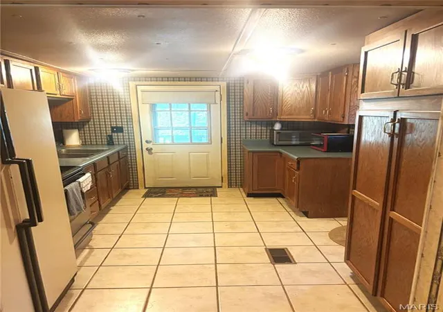 Photo 3 of Single family home for sale at 1811 2Nd St, Bonne Terre, MO 63628 | MLS# MIS26048873 | Listing updated on 2026-09-21