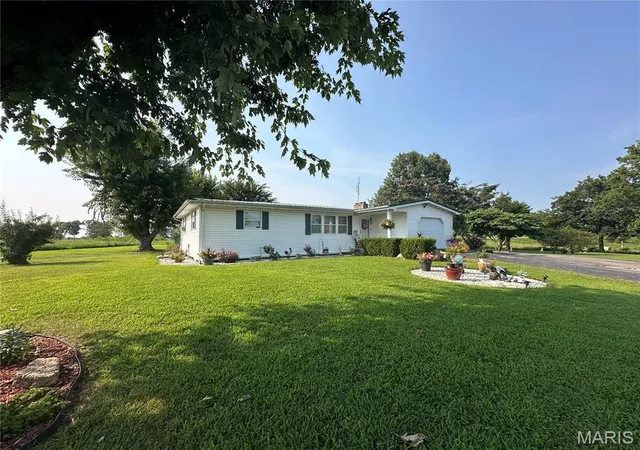 Photo 5 of Single family home for sale at 1927 Hwy 28, Owensville, MO 65066 | MLS# MIS26048874 | Listing updated on 2026-08-12