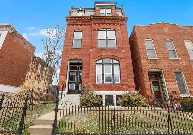 Single family home for sale at 2705 Wyoming St, Saint Louis, MO 63118 | MLS# MIS26048915