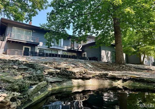 4th image of 2009 Crescent Dr, Hannibal, MO 63401 | MLS# MIS26048937