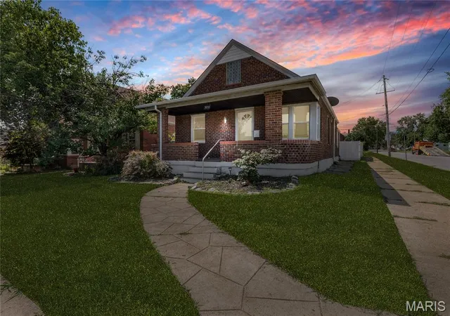 Photo 2 of Single family home for sale at 5054 Fyler Ave, Saint Louis, MO 63139 | MLS# MIS26048940 | Listing updated on 2026-08-24